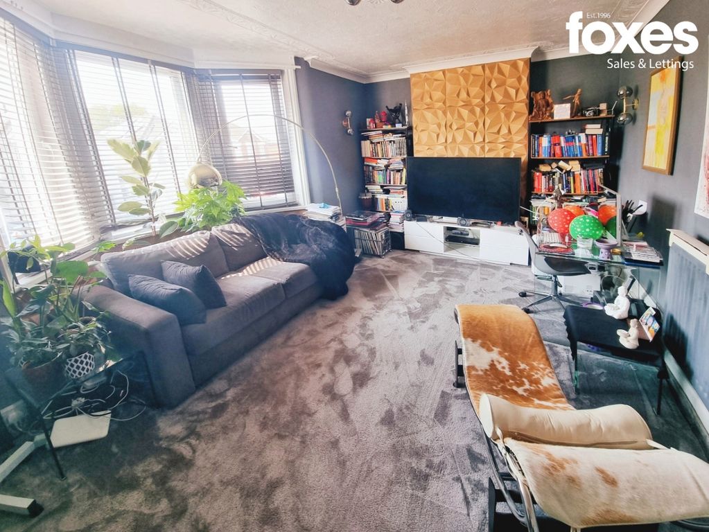 Property photo 2 of 14 3480882