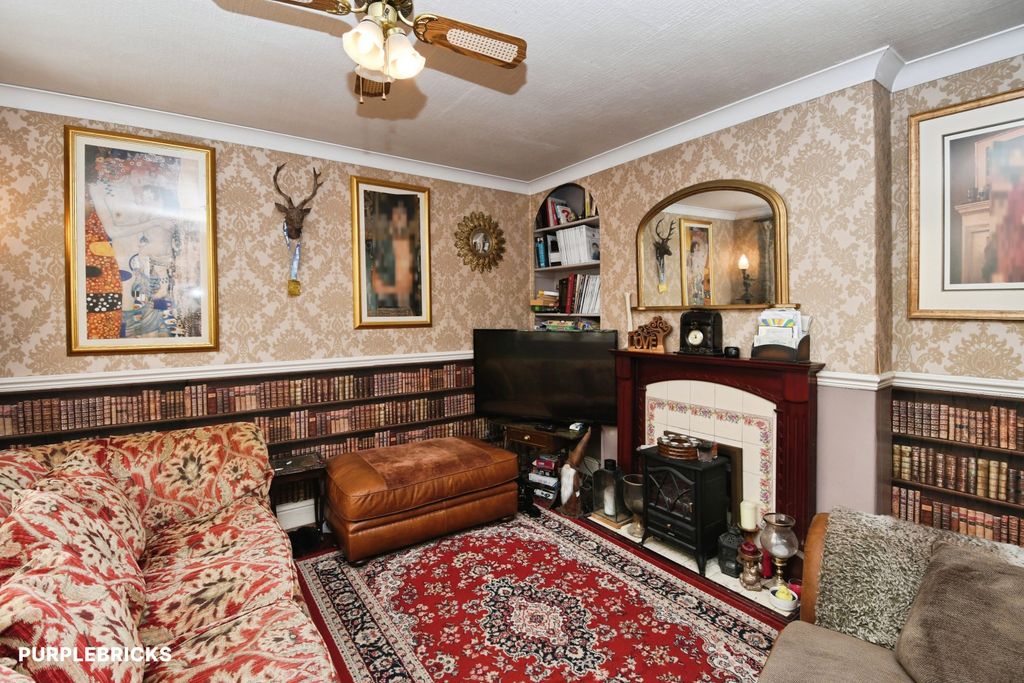 Property photo 3 of 29
