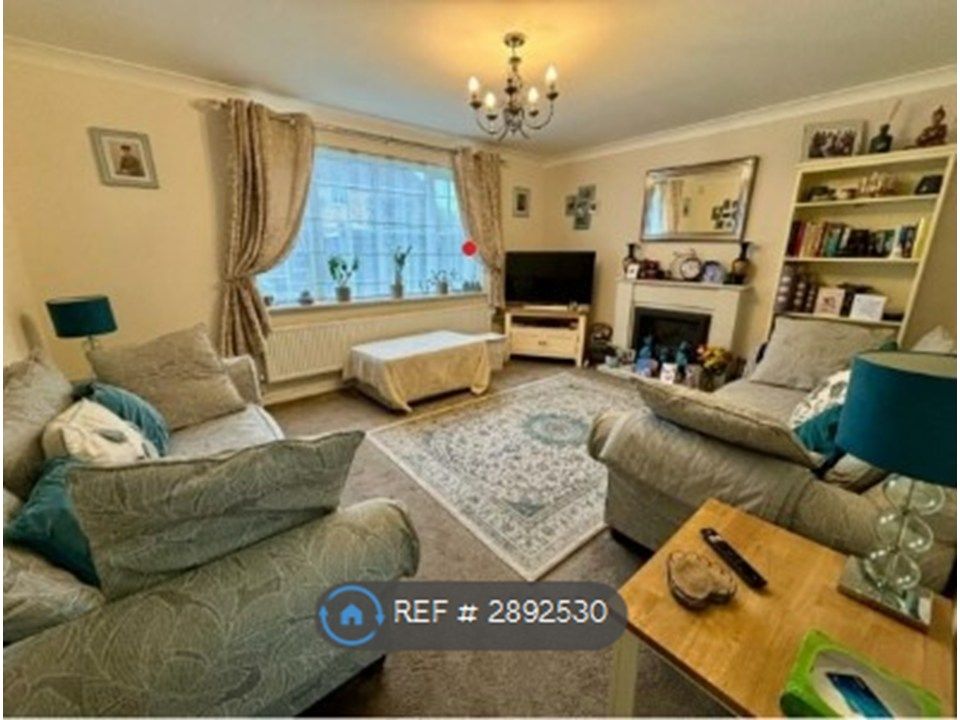 Property photo 3 of 14