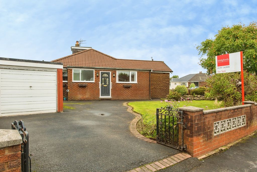 Property photo 1 of 16 Pbox-Img.Jpg