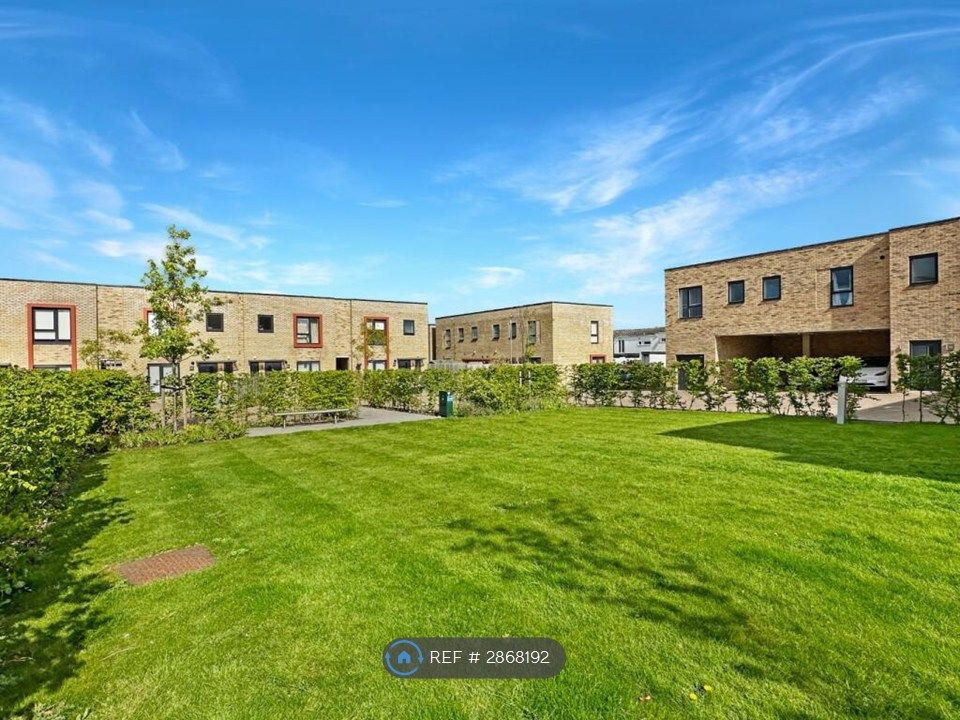 Property photo 1 of 12 Communal Garden