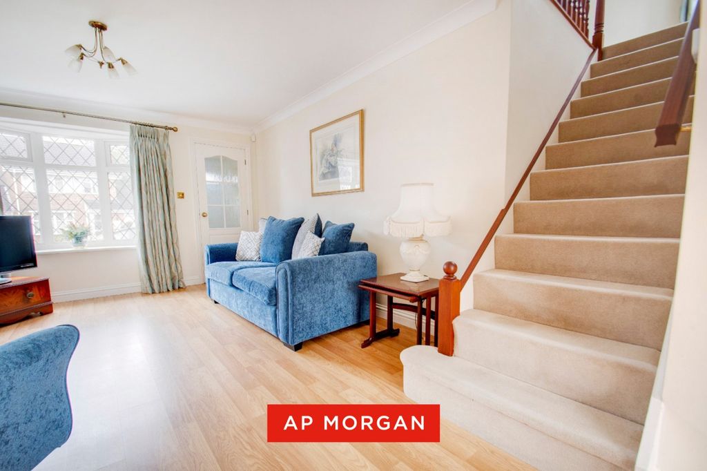 Property photo 2 of 15 Picture No. 44