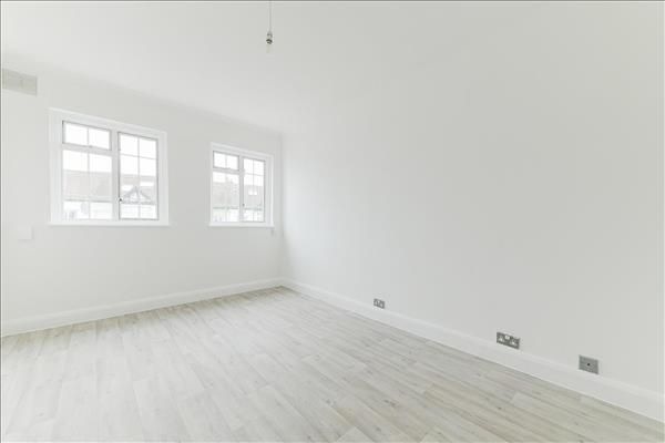 Property photo 1 of 7 Main Photo
