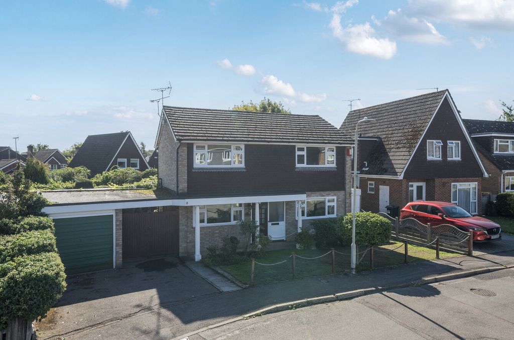 Property photo 1 of 19 1348387-1-68Bb109...