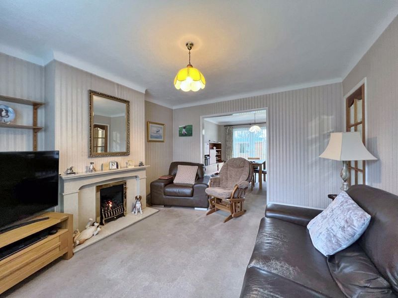 Property photo 3 of 13 Photo 6