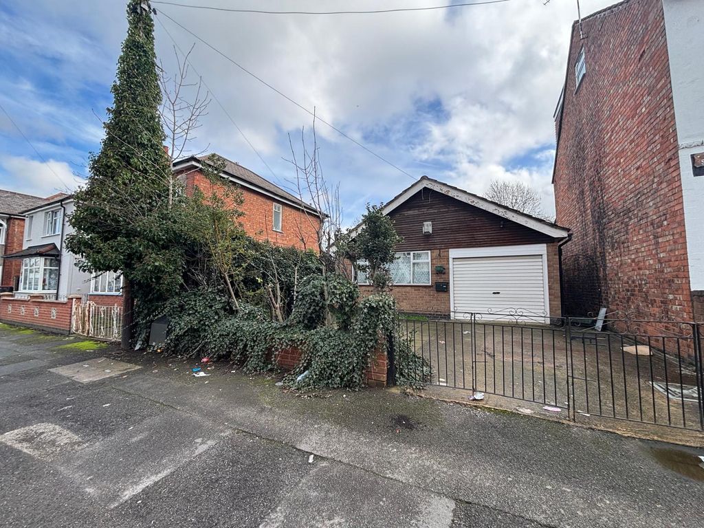 Property photo 1 of 7