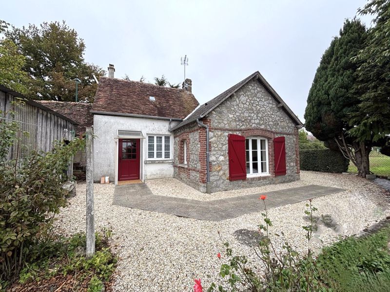 Property photo 1 of 16 Photo 11