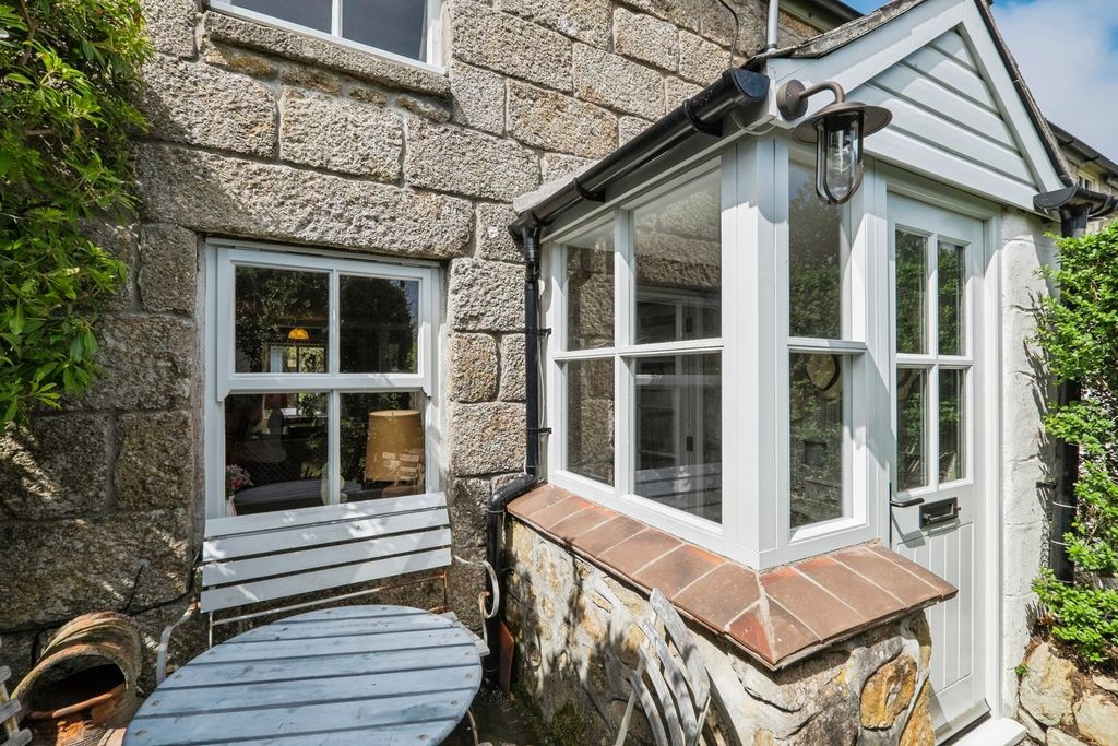 Property photo 2 of 19 Pbox-Img.Jpg