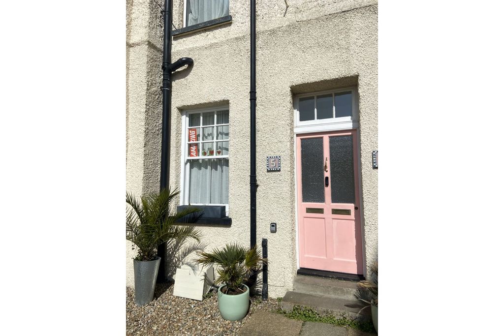 Property photo 1 of 26