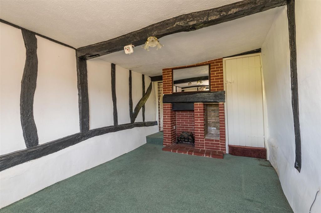 Property photo 3 of 13