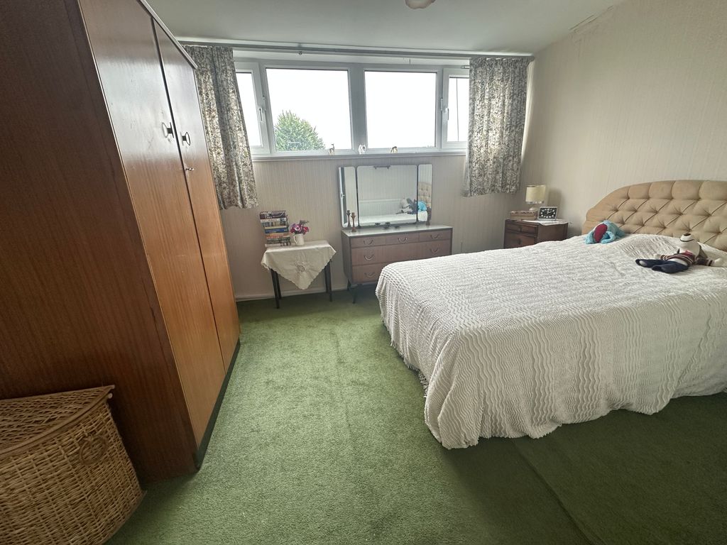 Property photo 1 of 26