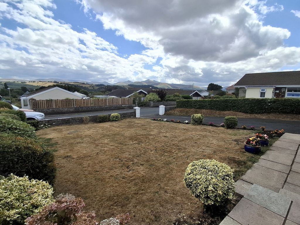 Property photo 2 of 31 Not Specified
