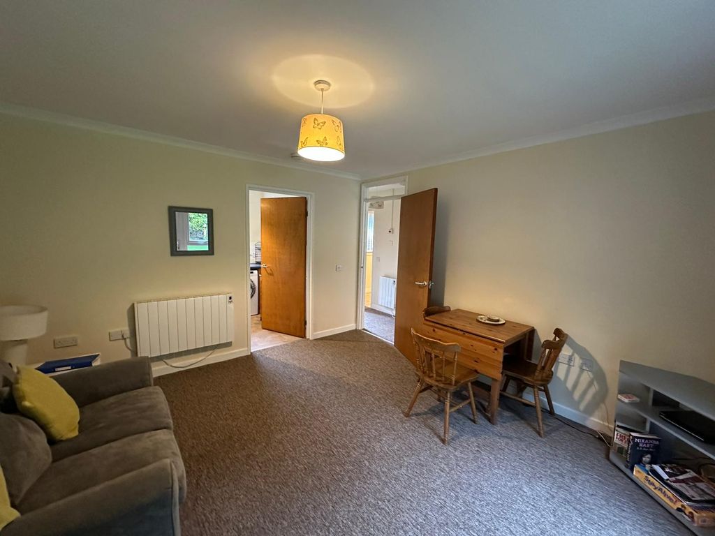 Property photo 3 of 14 Gallery