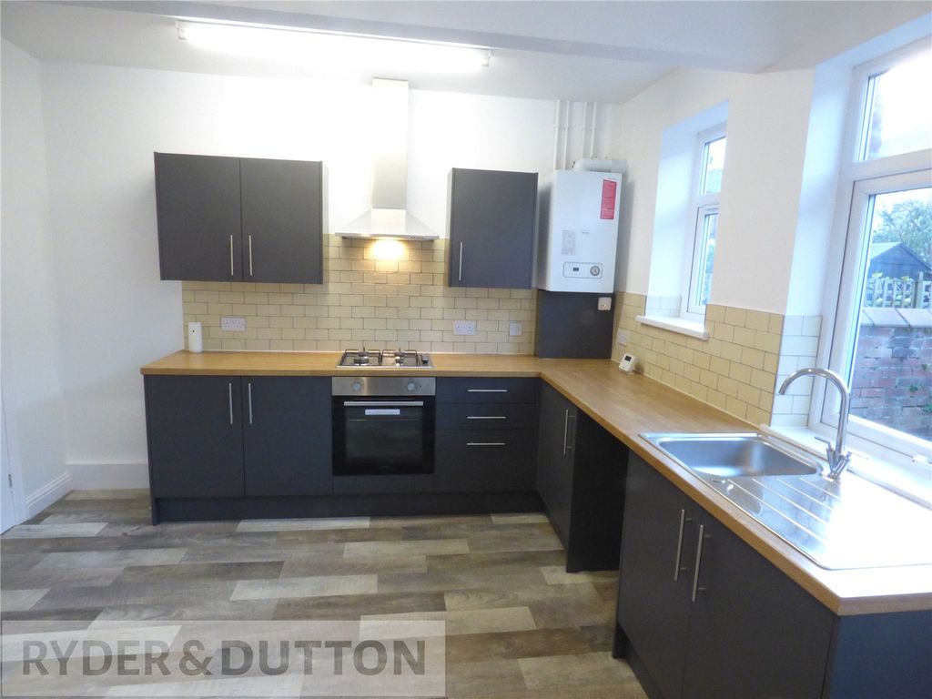 Property photo 3 of 17 Kitchen/Diner