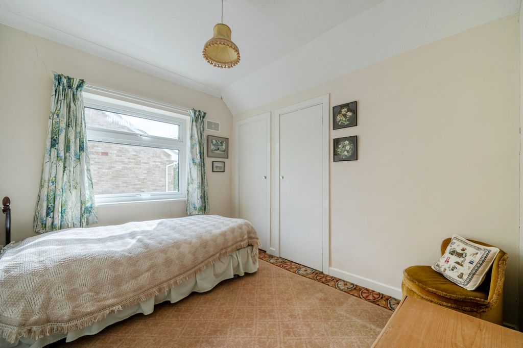 Additional image 10 of 4 bed detached house for saleShepherds Way, Liphook GU30