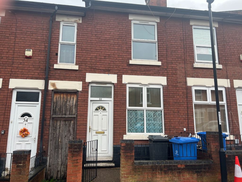 Property photo 1 of 9 4684171