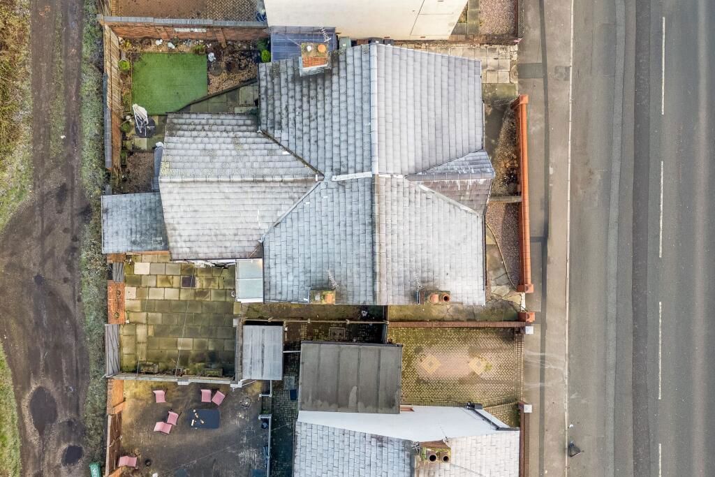 Property photo 1 of 31