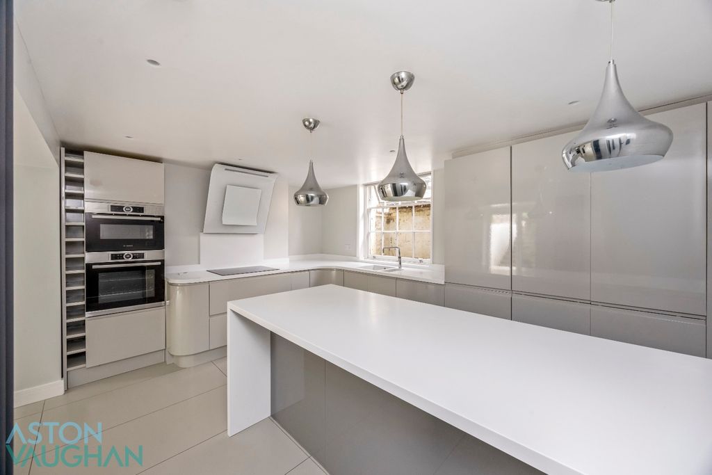 Property photo 2 of 20 5336122