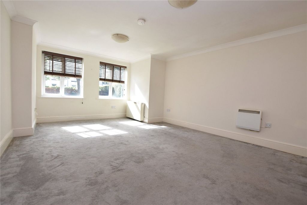 Property photo 3 of 7 Picture No. 09