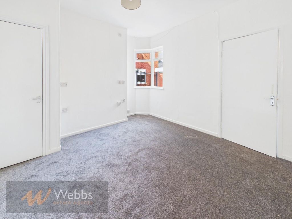 Property photo 3 of 30 Cam01802G0-Pr0198-Still009.Jpg