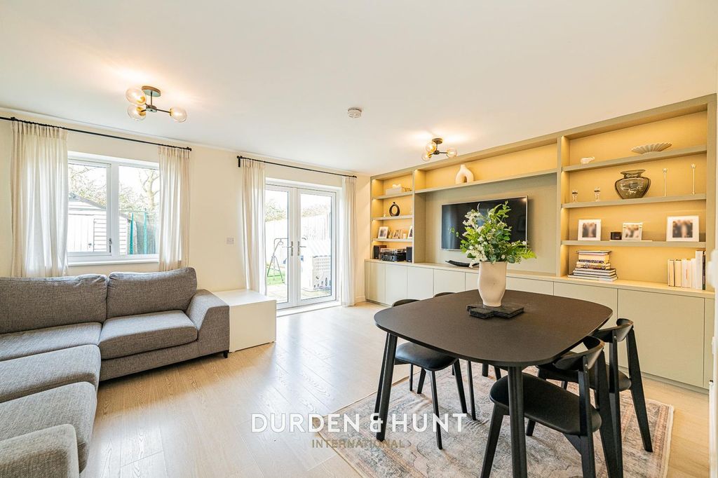 Property photo 2 of 20 Ash-20.Jpg