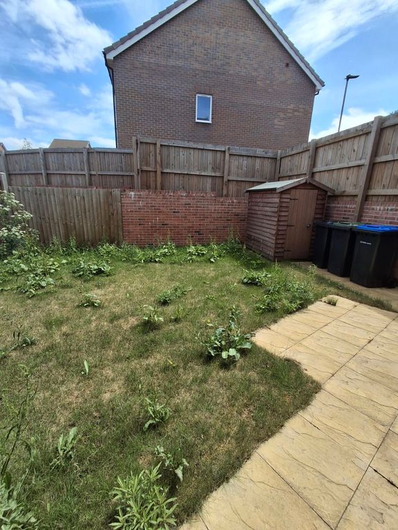 Property photo 2 of 3