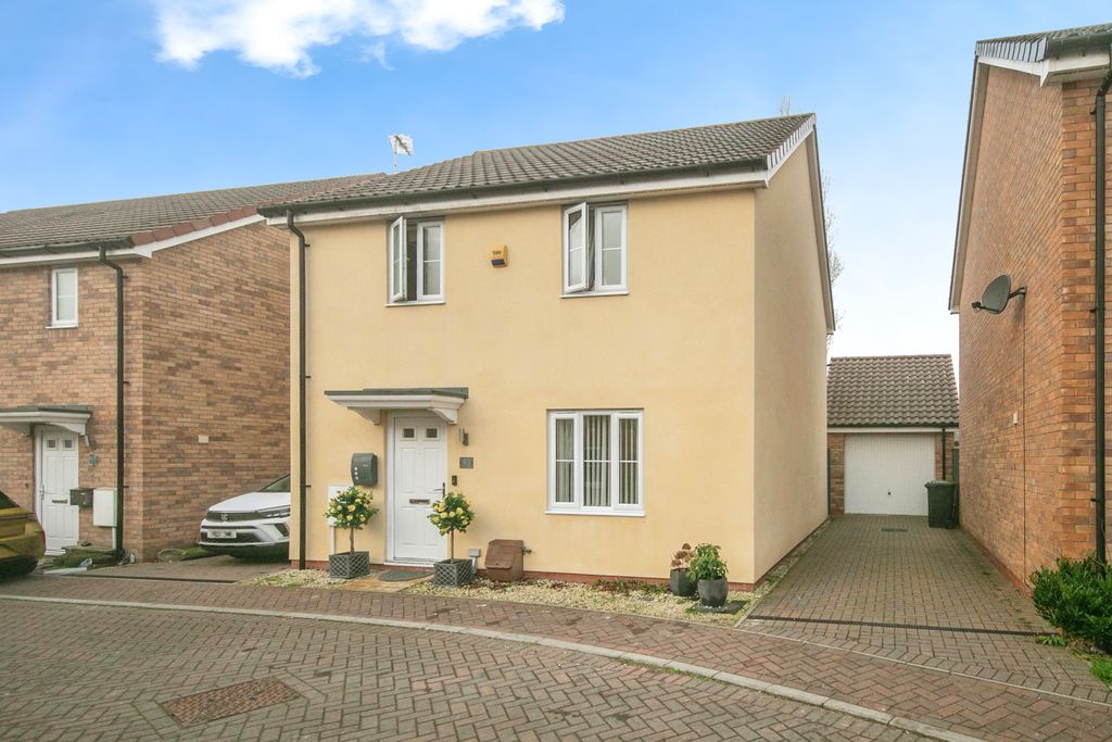 Property photo 1 of 17 Photography