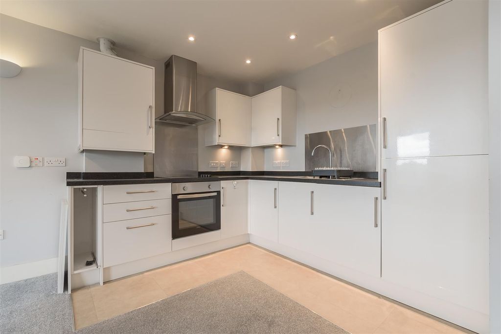 Property photo 3 of 9 250705_Philipjames_Icenehouse-9.Jpg