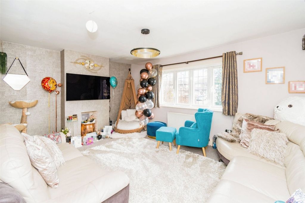 Property photo 2 of 13 Picture No. 20