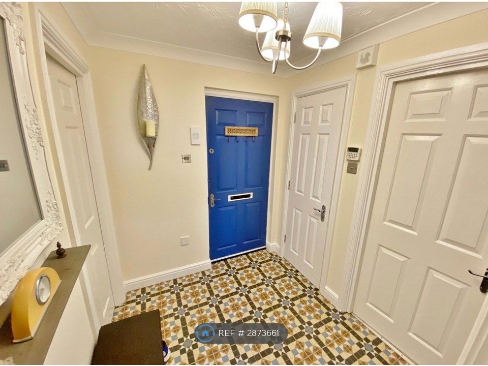 Property photo 2 of 10 Reception