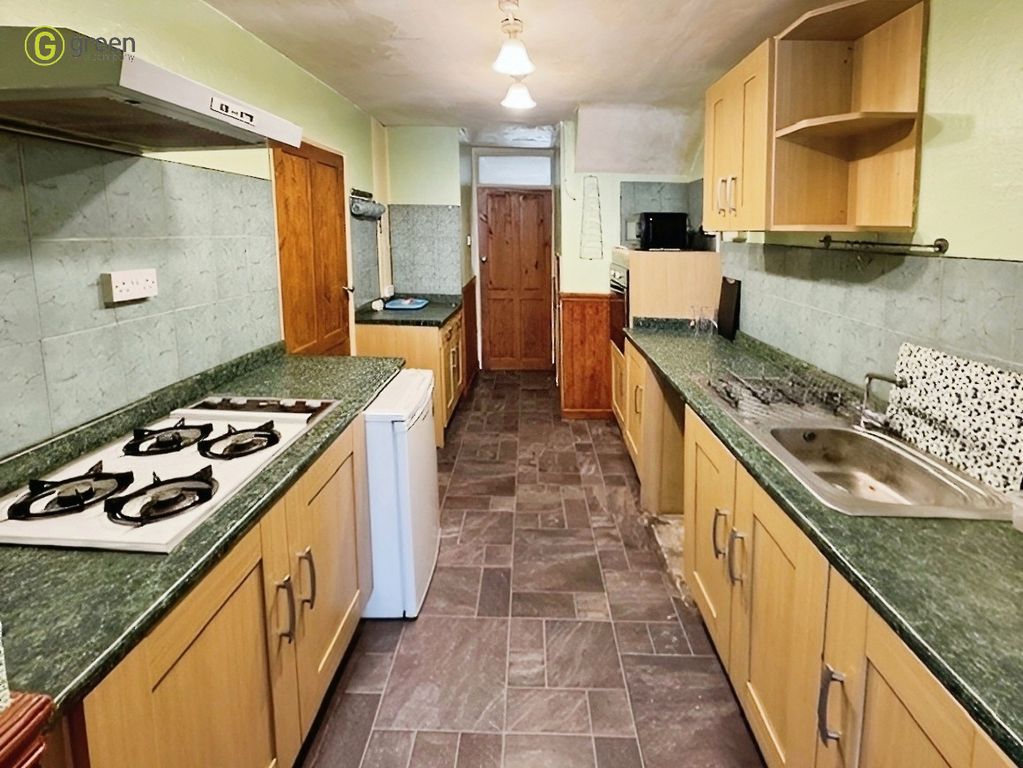 Property photo 3 of 25