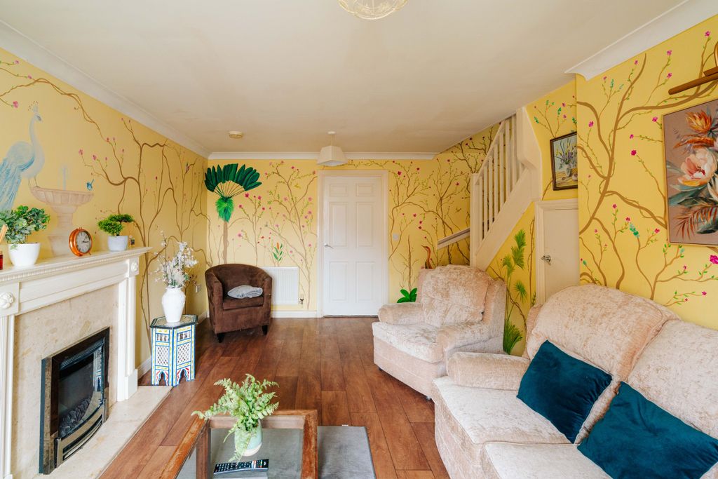 Property photo 2 of 19 13