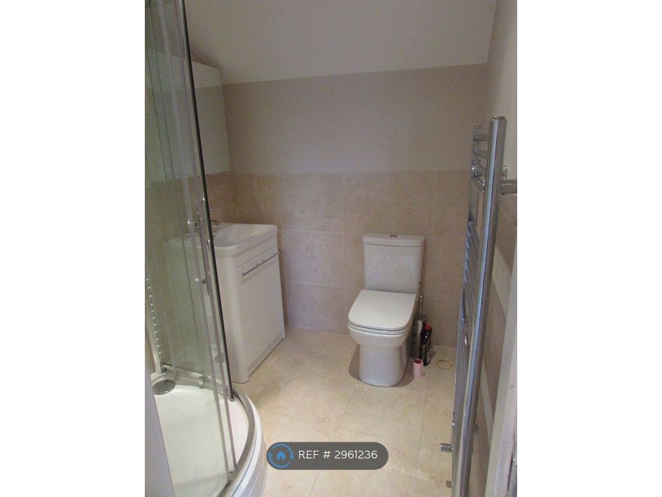 Property photo 3 of 12 2nd Floor Bathroom