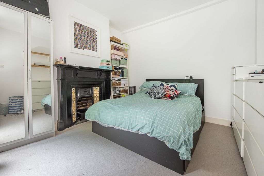 Property photo 3 of 8