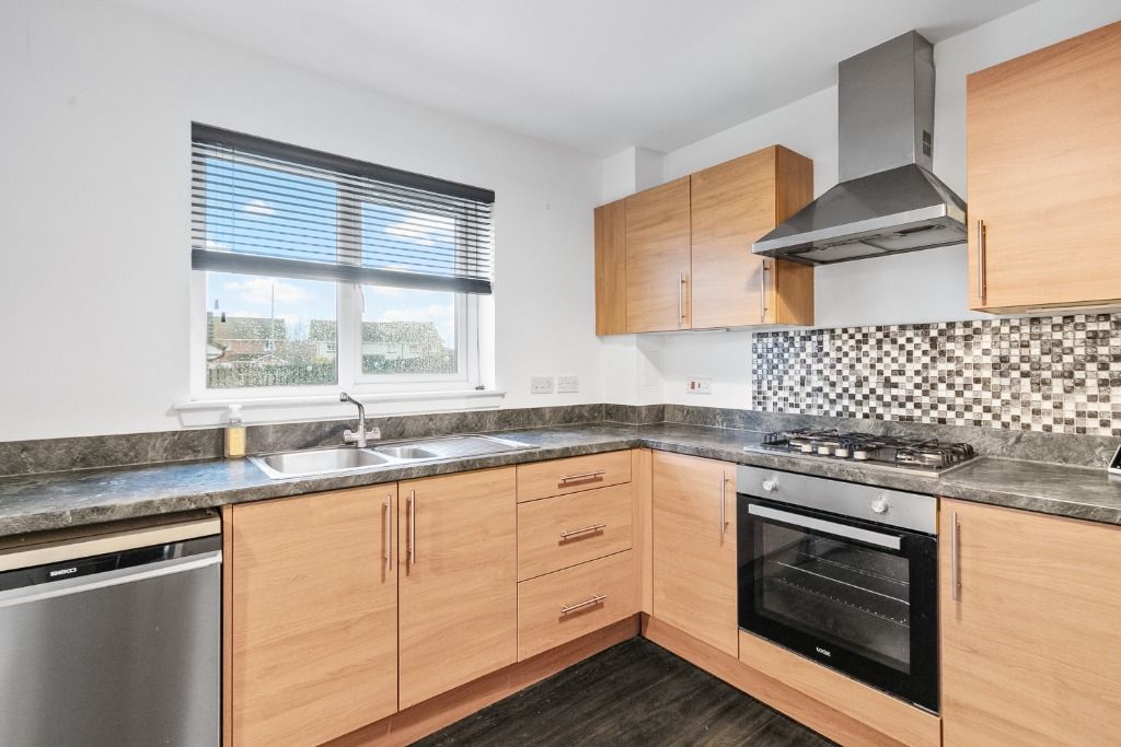 Property photo 3 of 16