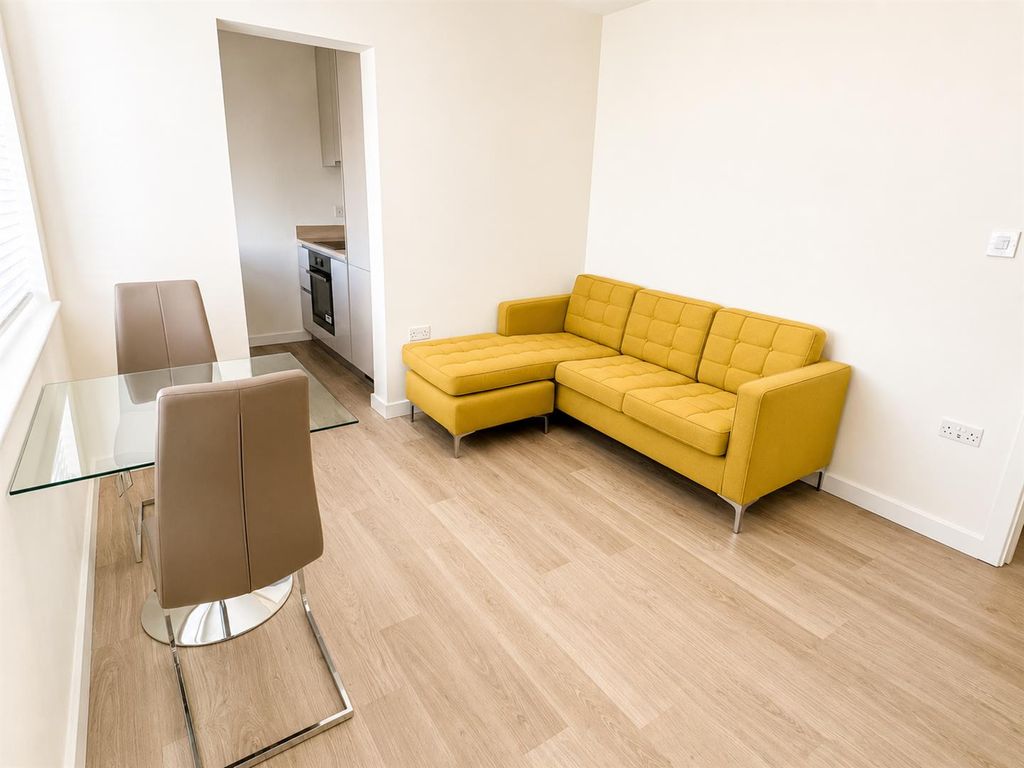 Property photo 3 of 9 2555884E-Fe58-4327-Aef9-Dd60Ea1A23ba.Png