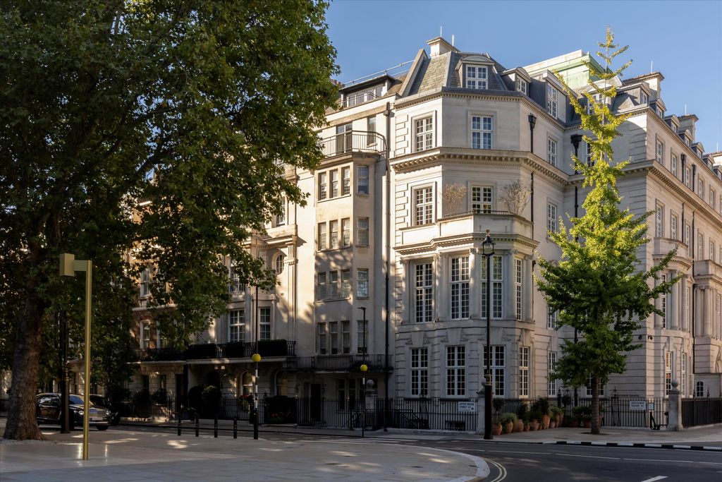 Property photo 1 of 21 Image