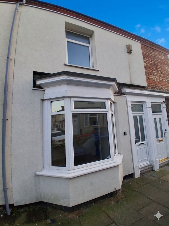 Property photo 2 of 21