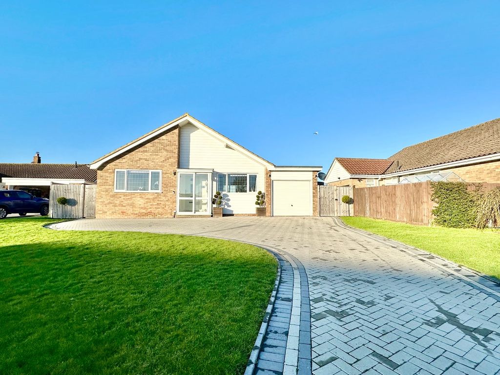 Property photo 1 of 25