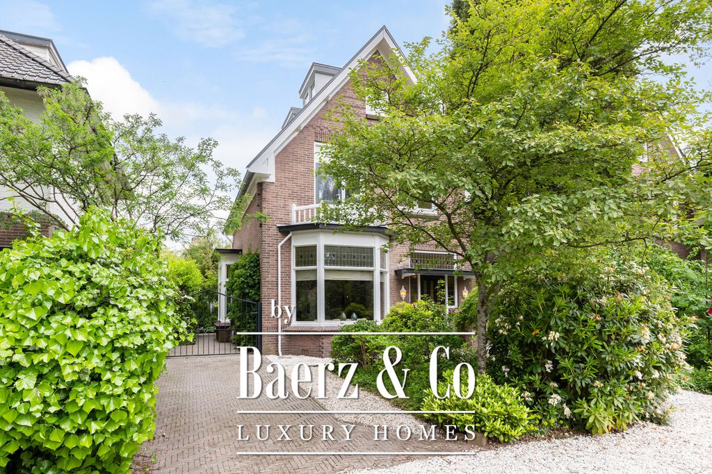 Property photo 1 of 1