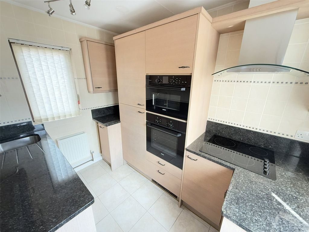Property photo 3 of 14 Picture No. 08
