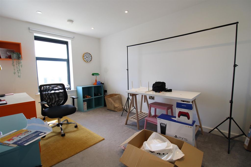 Additional image 7 of 3 bed property to rent71 Arctic Road, Cowes, Isle Of Wight PO31