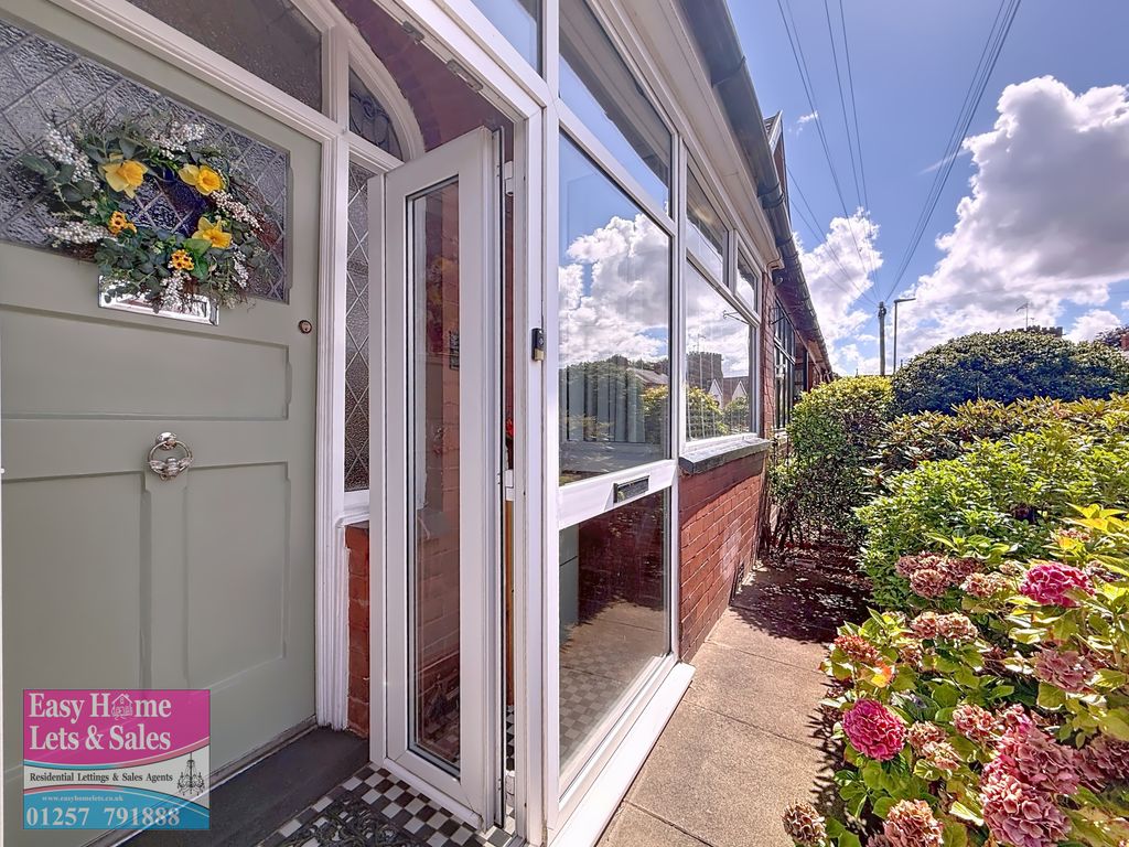 Property photo 2 of 29 Entrance Porch