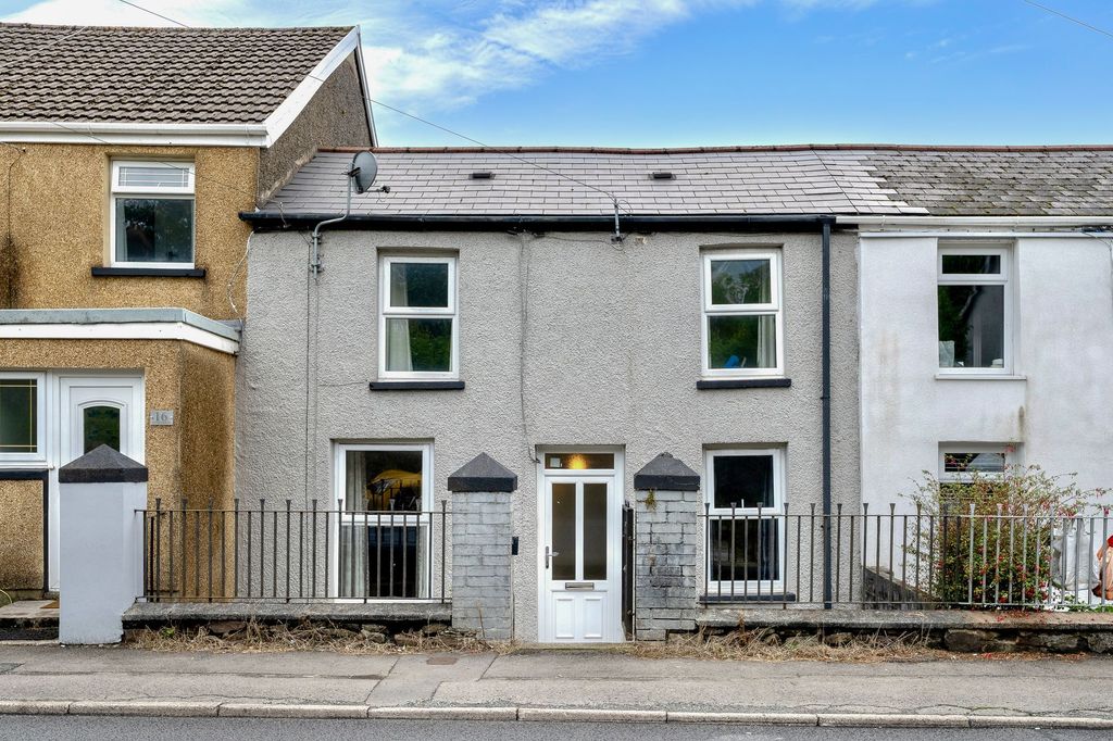 Property photo 1 of 31