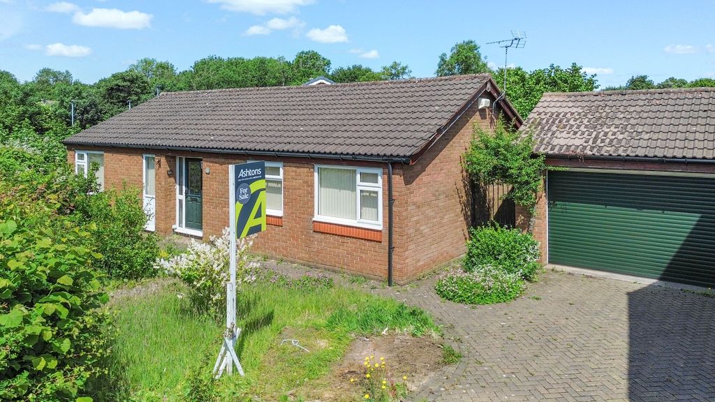 Property photo 1 of 20