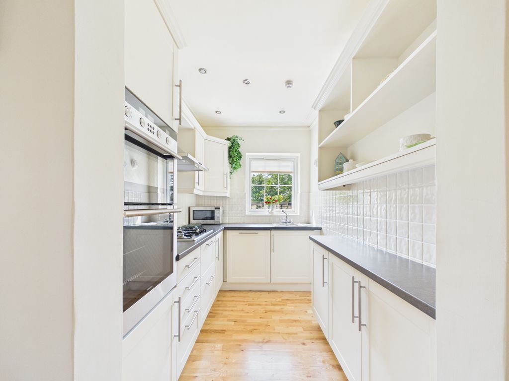 Additional image 4 of 2 bed flat for saleWarstone House, Bewdley DY12