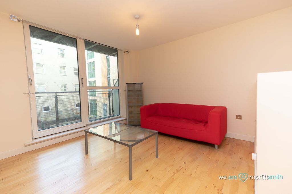 Property photo 3 of 8