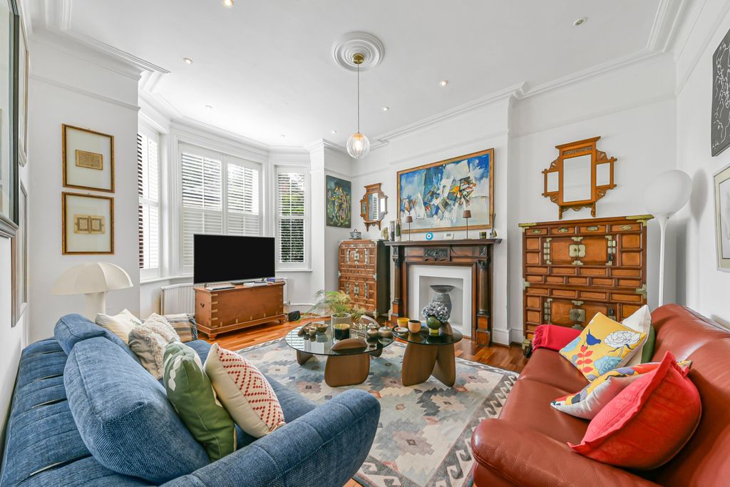 Property photo 1 of 29