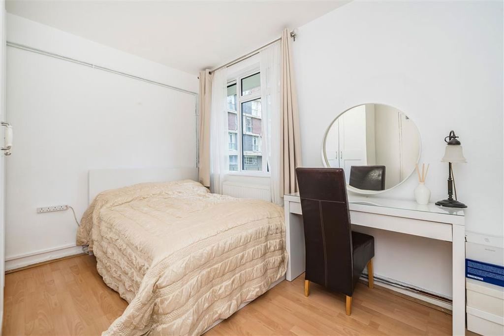 Property photo 3 of 5