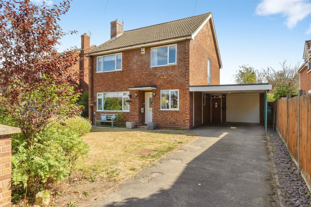 Property photo 1 of 21
